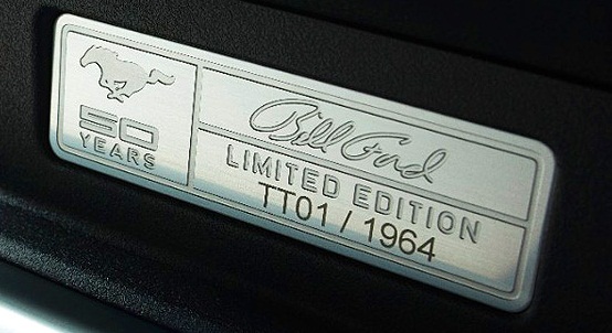 Ford-Mustang-50-Year-Limited-Edition-2015-Imagen-Interior-Placa-Identificativa-Edición-Limitada