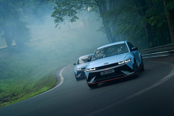 IONIQ 5 N DE HYUNDAI MOTOR DEBUTA EN EL FESTIVAL DE LA VELOCIDAD DE GOODWOOD ESTABLECIENDO UN NUEVO PUNTO DE REFERENCIA PARA LOS VEHICULOS ELECTRICOS DE ALTO RENDIMIENTO Y LA DIVERSIDAD AL VOLANTE